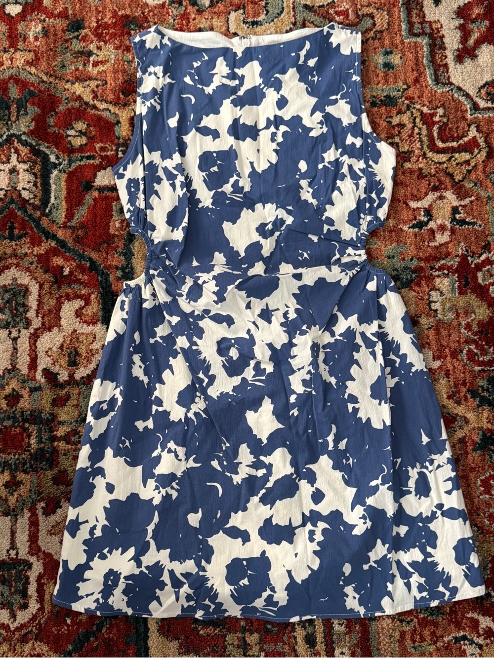 Abercrombie and Fitch Floral Stretch Cotton Cutout Mini Dress - Picture 2 of 7